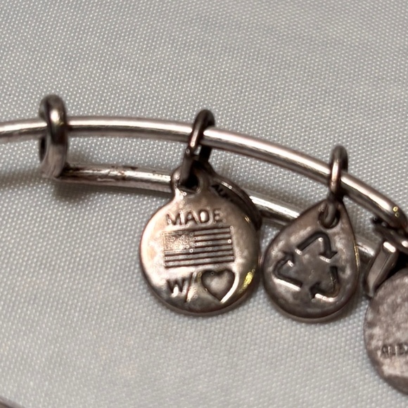 🚨 Clearance 🚨 Alex and Ani - Silver Bead and Celtic Knot Bracelets - Picture 5 of 8